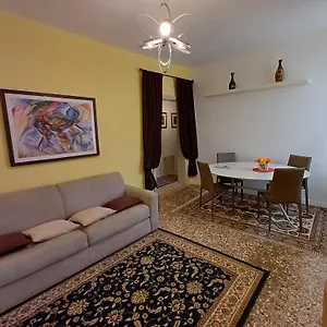 Apartment Fortuny Loft, Venice